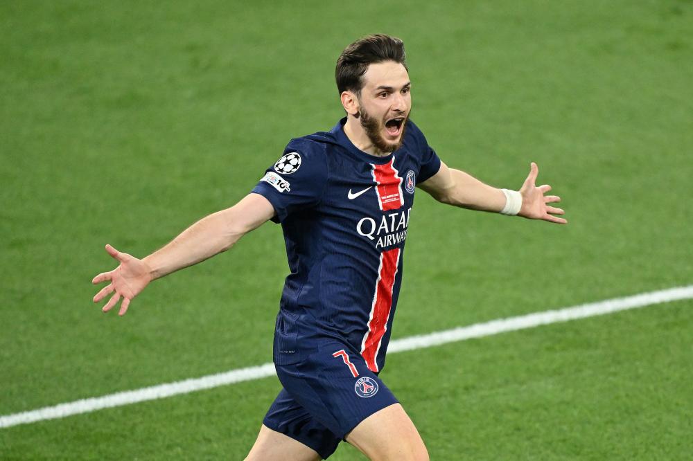 混团世界杯：国乒6-0日本队，夺冠在即！王曼昱决赛吊打张本美和